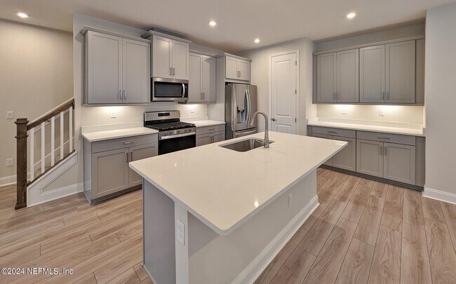 Foto del edificio - 3465 Marsh Reserve Blvd