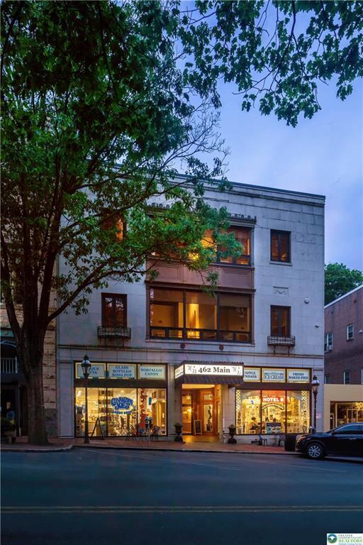 Foto del edificio - 462 Main St