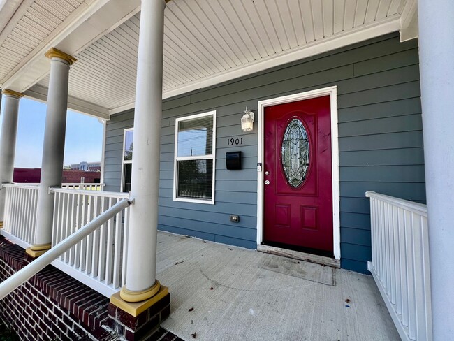 Building Photo - Gorgeous 4 bedroom 3 bath new construction...