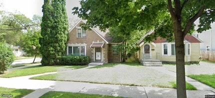 Building Photo - 4072 N 41st St