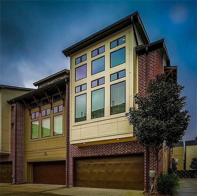 2834 Leeland St, Houston, TX 77003 House Rental in Houston, TX