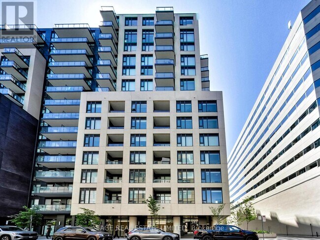 Building Photo - 543 Richmond St W