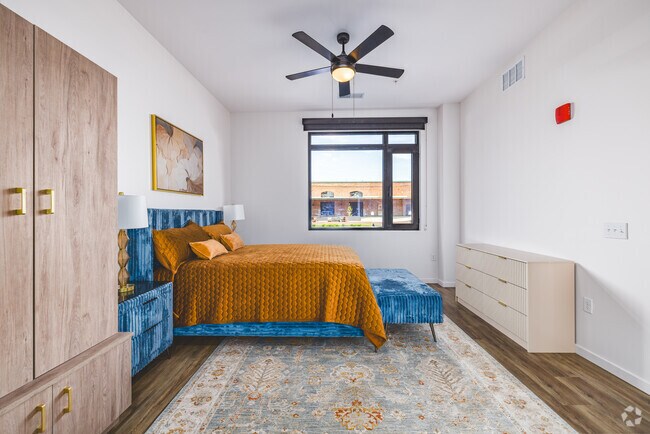 1 dormitorio, 1 baño - 786 pies cuadrados - Dormitorio principal - Webster Station Flats