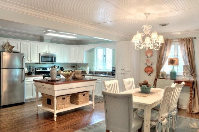 Building Photo - 205 Driftwood Dr