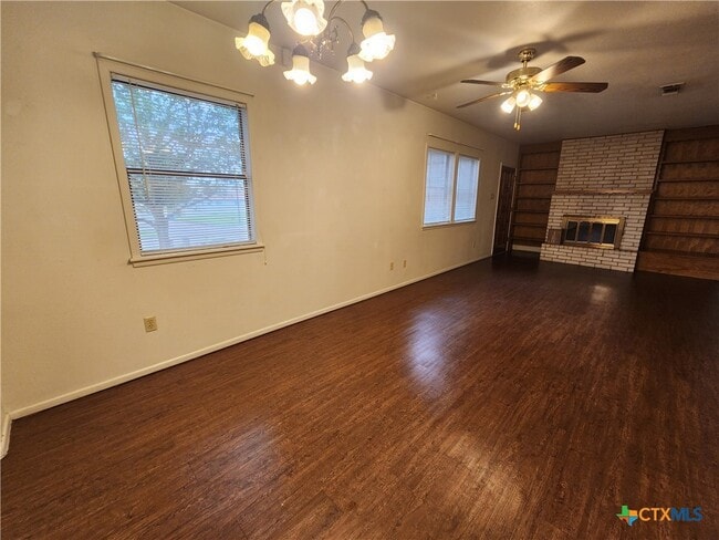 Building Photo - 1274 Hillcrest Dr