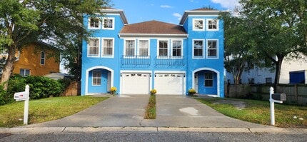 Building Photo - 113 Kenwood Ave