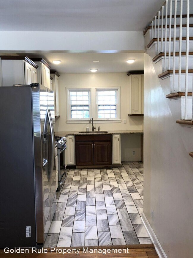 Building Photo - 4 br, 2 bath House - 405 Hyde Park Dr