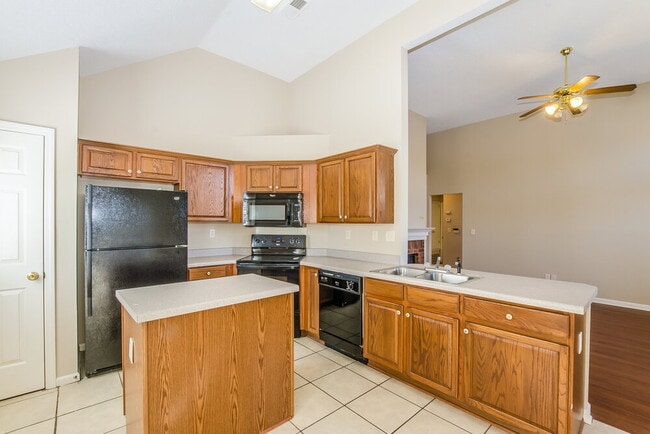 Building Photo - 9703 Java Cove