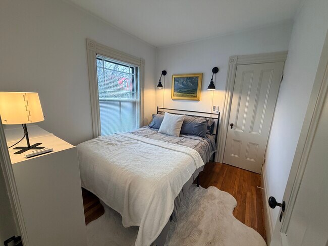 Foto del edificio - 25 Meacham St