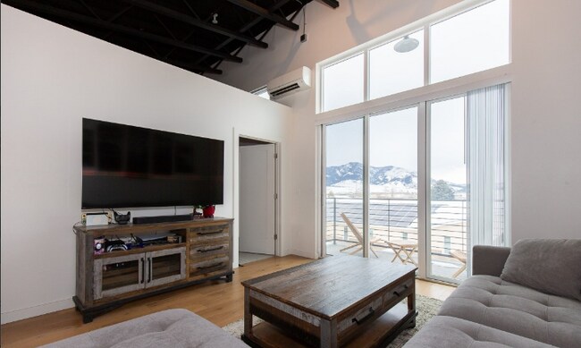 Foto del edificio - 611 Nikles Dr