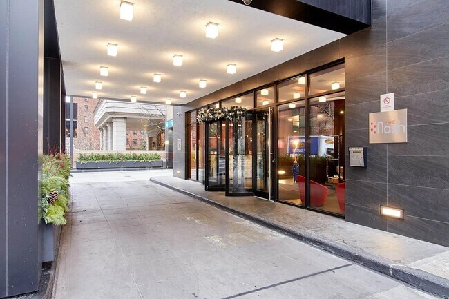 Foto del edificio - 222 E 39th St