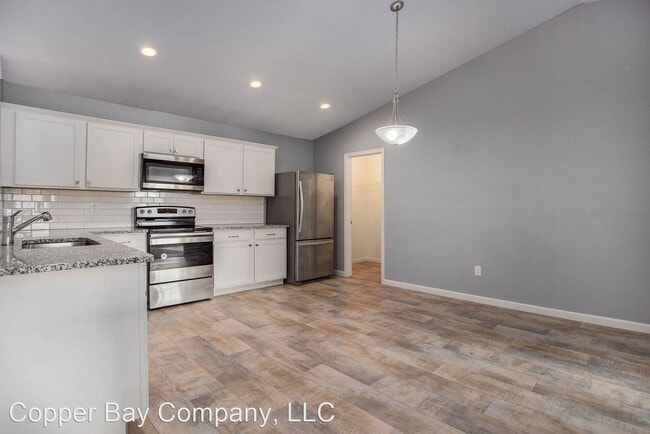 Building Photo - 4 br, 2 bath House - 3054 Ivywood Circle