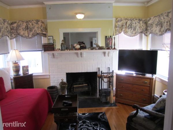 Building Photo - 88 Maplewood Ave