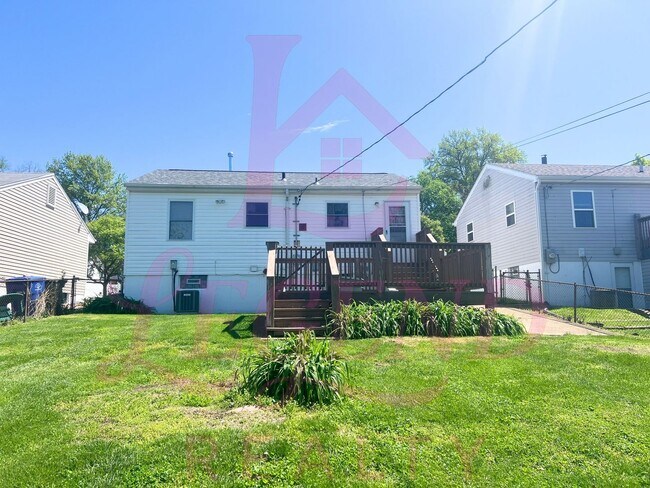 Foto del edificio - COMING SOON!  Adorable 2 Bedroom Home In Valley Park!  No Showings Until After 6/1!