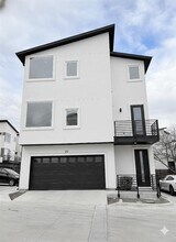 Building Photo - 1417 Kramer Ln