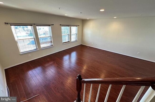 Building Photo - 7014 Foxton Way