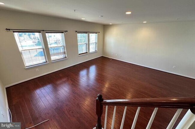Foto del edificio - 7014 Foxton Way