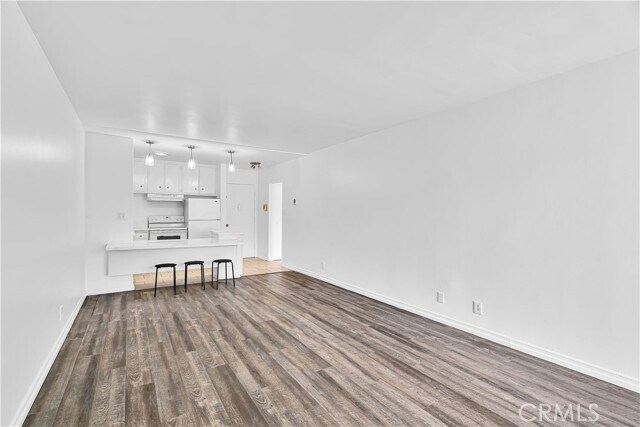 Foto del edificio - 320 S Gramercy Pl