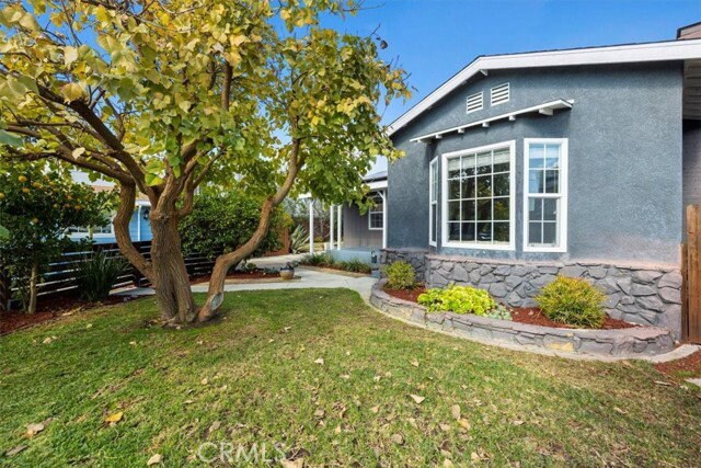 Building Photo - 2067 Lomita Blvd