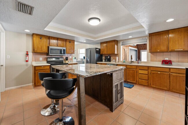 Foto del edificio - 1260 Leslie Dr