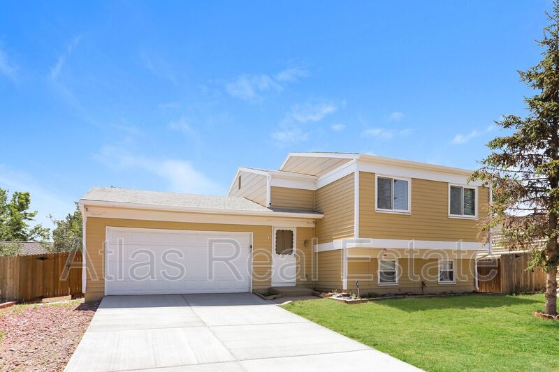 19674 E Buchanan Pl, Aurora, CO 80011 House Rental in Aurora, CO