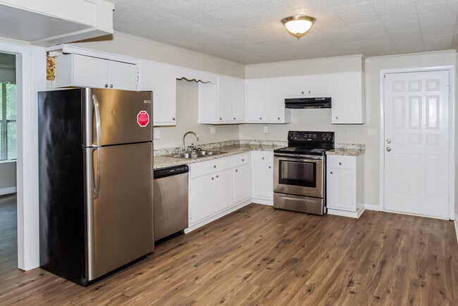 Foto del edificio - 156 Cranbrook Dr