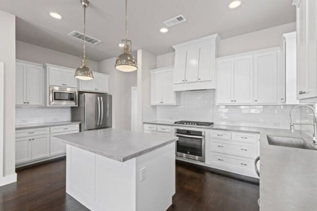 Building Photo - 124 Wimberly St