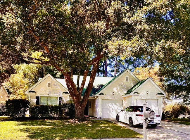 Building Photo - 305 Rice Bay Dr