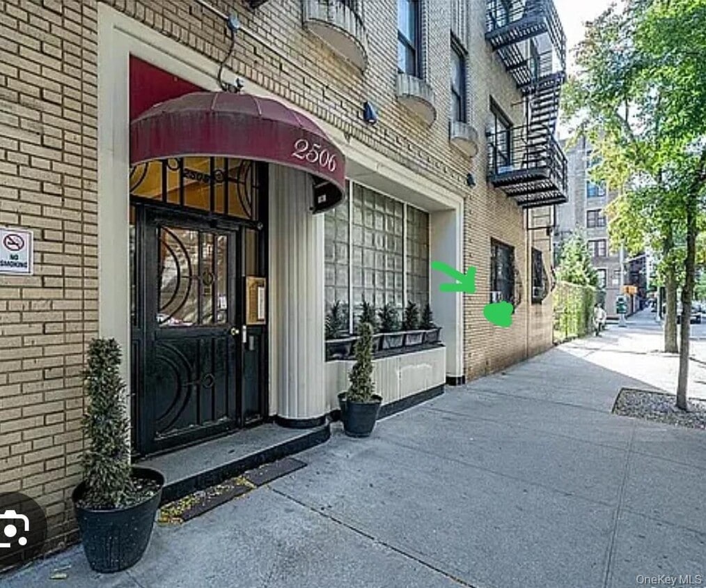 Foto principal - 2506 Davidson Ave