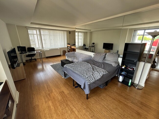 Foto del edificio - 950 25th St NW