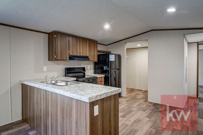 Foto del edificio - Chestnut St 119/Whispering Hills MHP