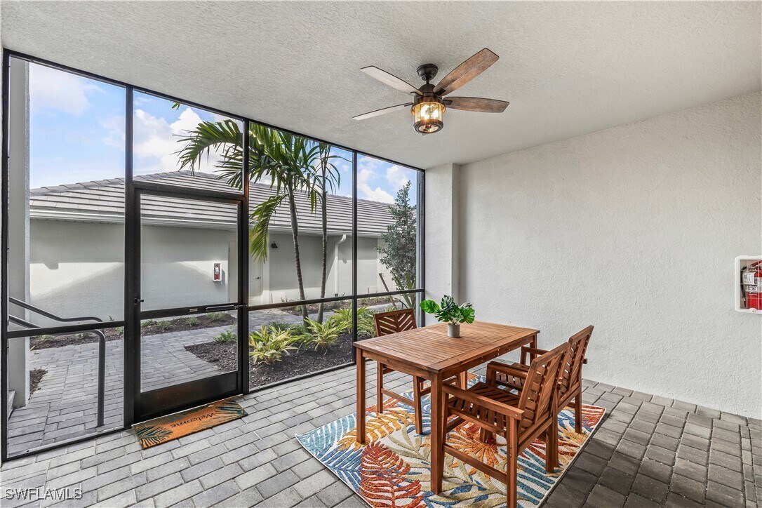 Foto principal - 15940 Grassland Ln