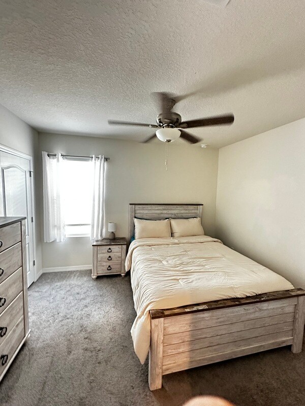 Building Photo - 1391 Berry Ln