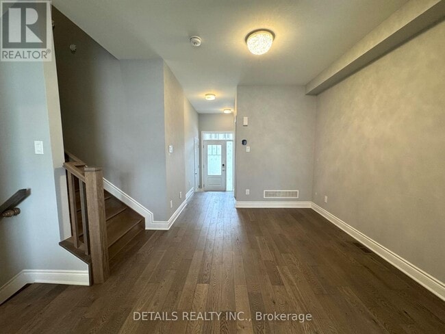 Building Photo - 557 Flagstaff Dr