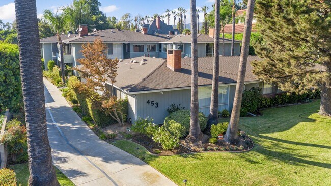 Building Photo - 453 S Orange Grove Blvd