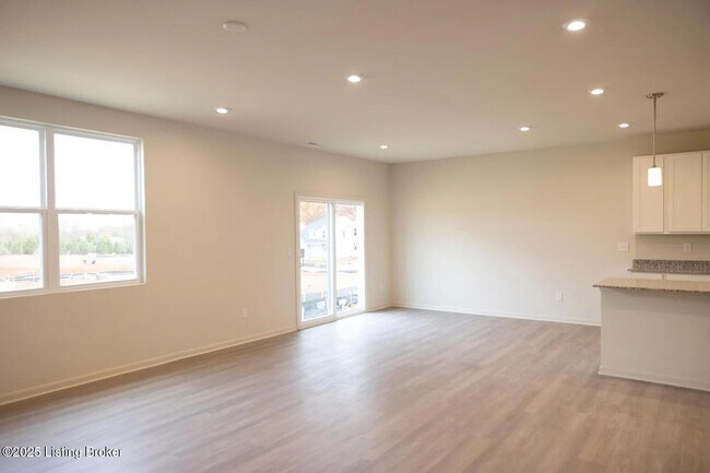 Foto del edificio - 5005 Aiken Back Ln