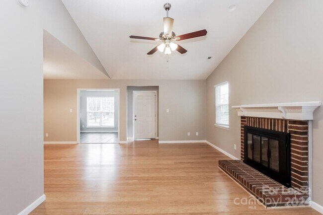 Building Photo - 12108 Sawtry Ct