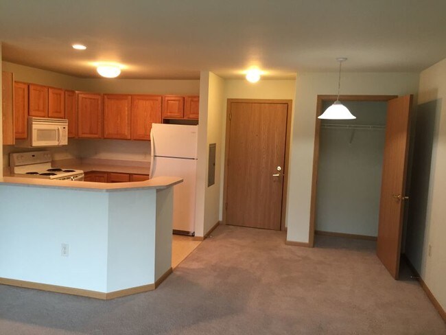 Foto del edificio - 200 Prairie Heights Dr