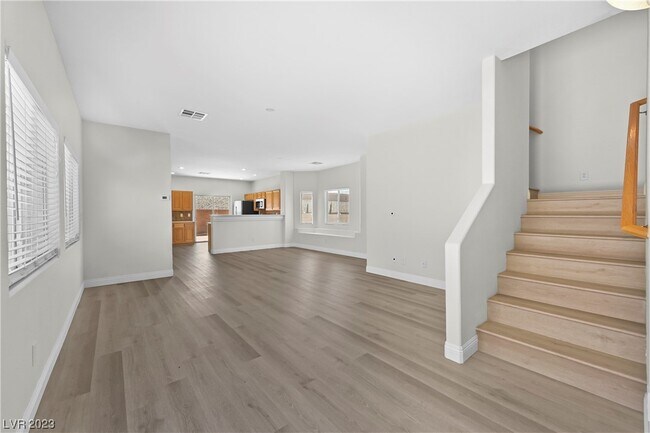 Foto del edificio - 8831 Red Fox Dr