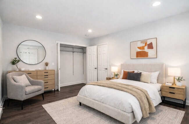 Foto del edificio - Village Arms Apartments
