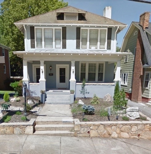 Building Photo - 1208 W 4th St