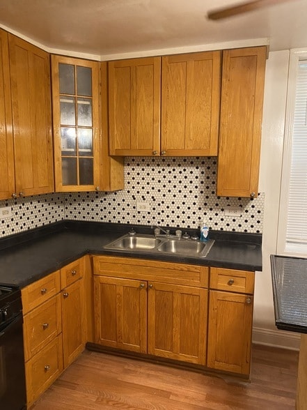 Building Photo - 8324 S Baker Ave