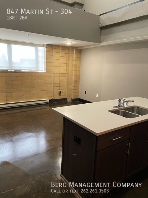 Foto del edificio - 847 Martin St