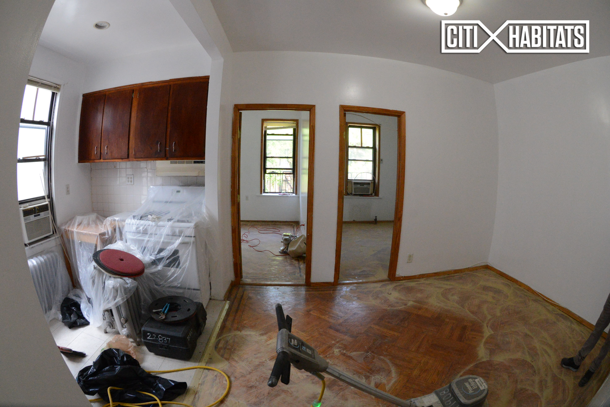 Building Photo - 34-27 43rd St