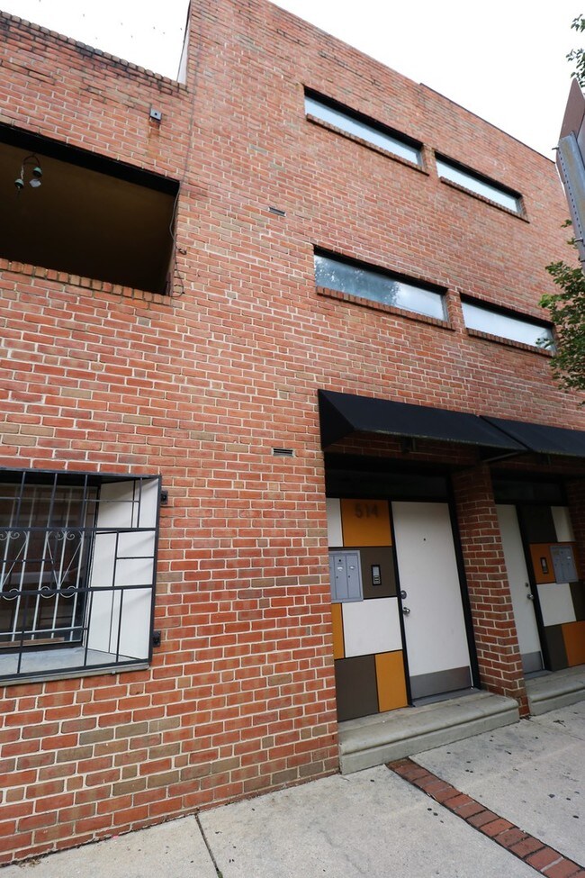 Foto del edificio - 514 S 12th St