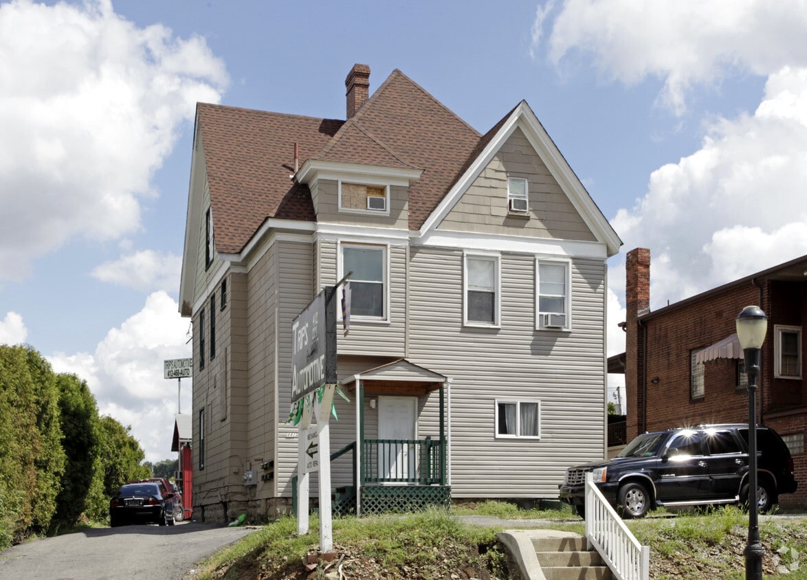 Primary Photo - 441 Washington Ave