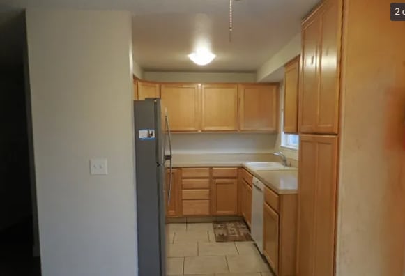 Primary Photo - 1109 E 30th St