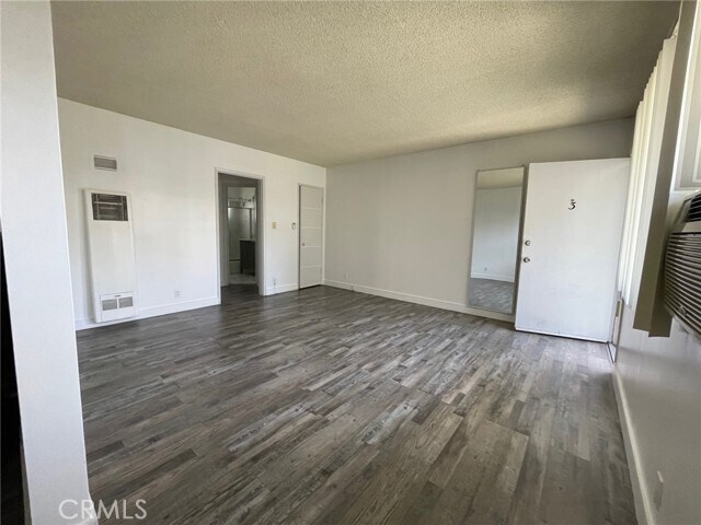 Foto principal - 1657 Colby Ave