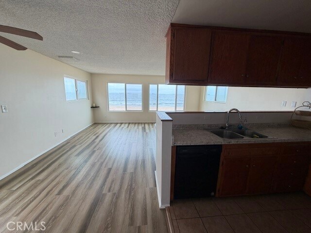 Building Photo - 108 Surfside Ave.