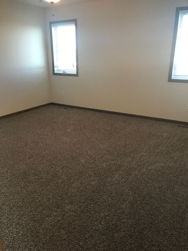 Foto del edificio - 3 Bed 2. Bath Single Family Home